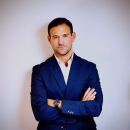 珠海市人大常委会会议表决通过一批人事任免